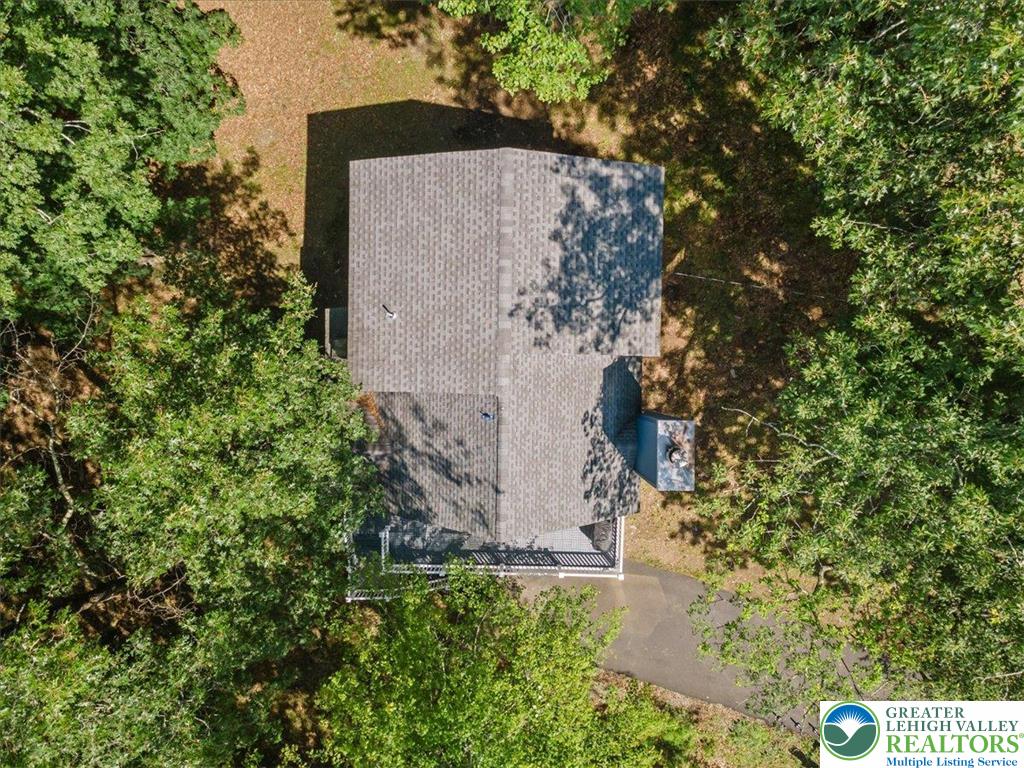 272 Stafford Drive Property Photo 8