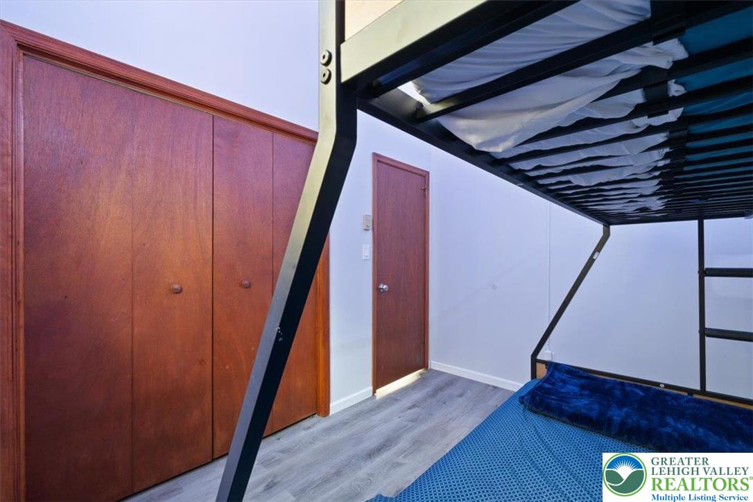 272 Stafford Drive Property Photo 30