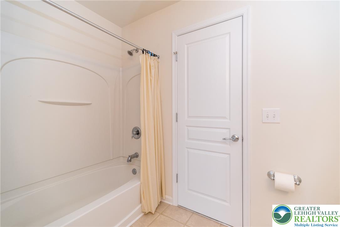 1824 Emerald Drive Property Photo 37