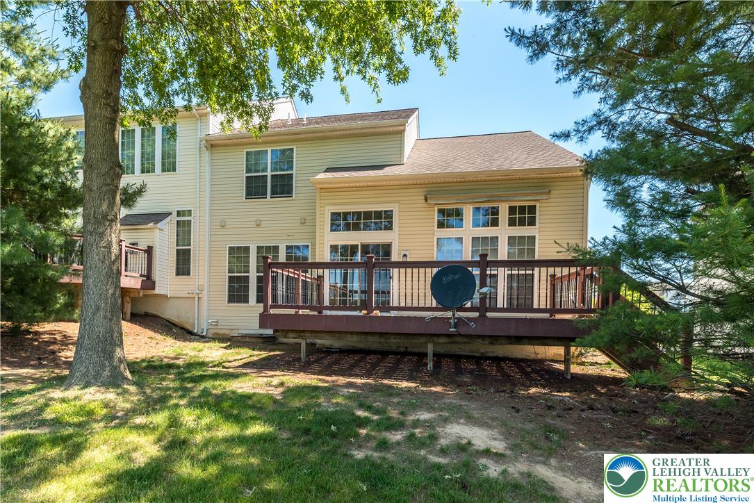 1824 Emerald Drive Property Photo 45