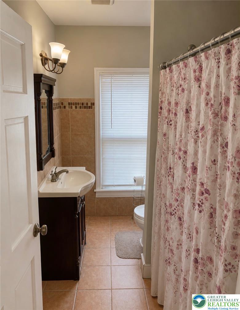 316 West Nesquehoning Street Property Photo 10