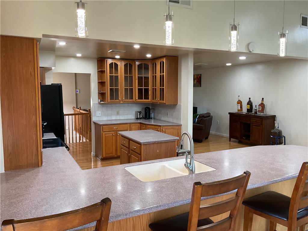 219 Murray Drive Property Photo 11