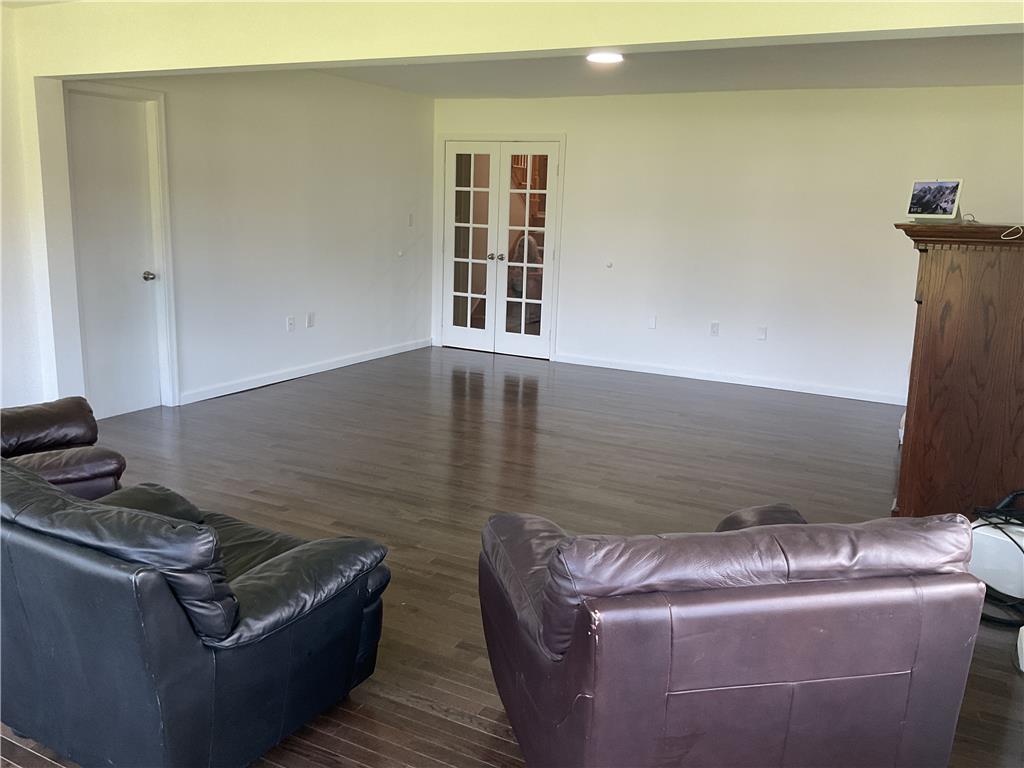 219 Murray Drive Property Photo 23