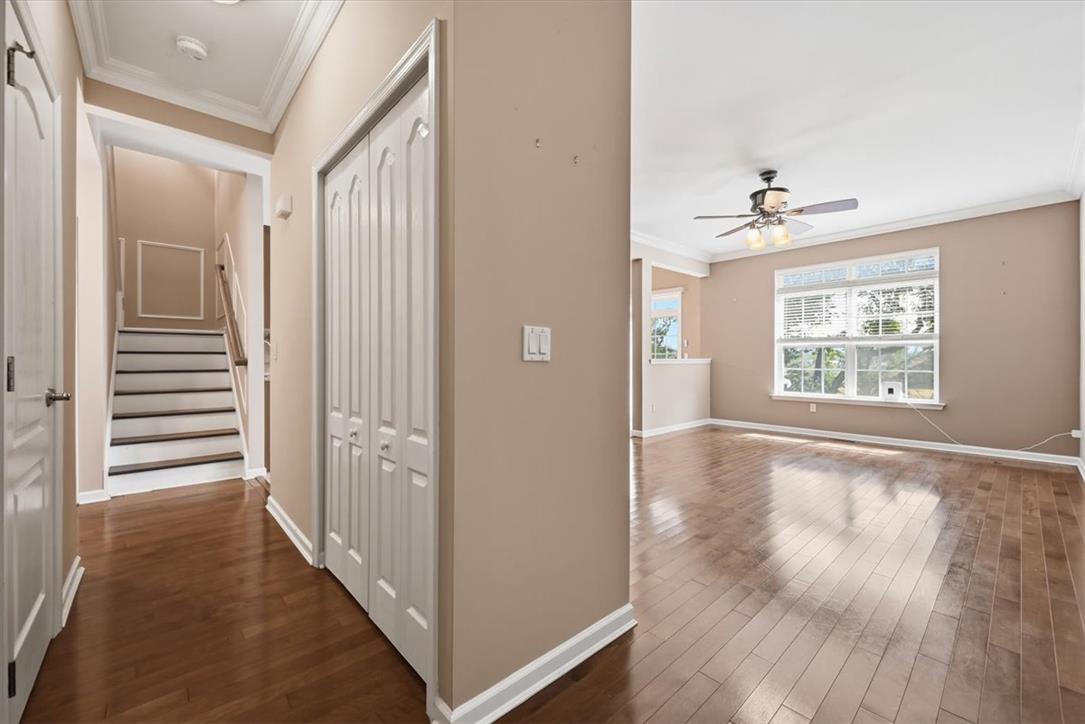 1570 Deena Drive Property Photo 4