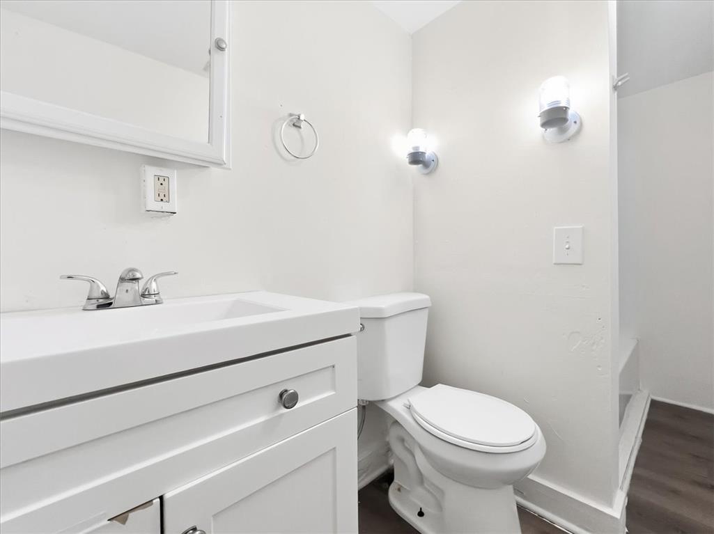 395 West Allen Property Photo 10