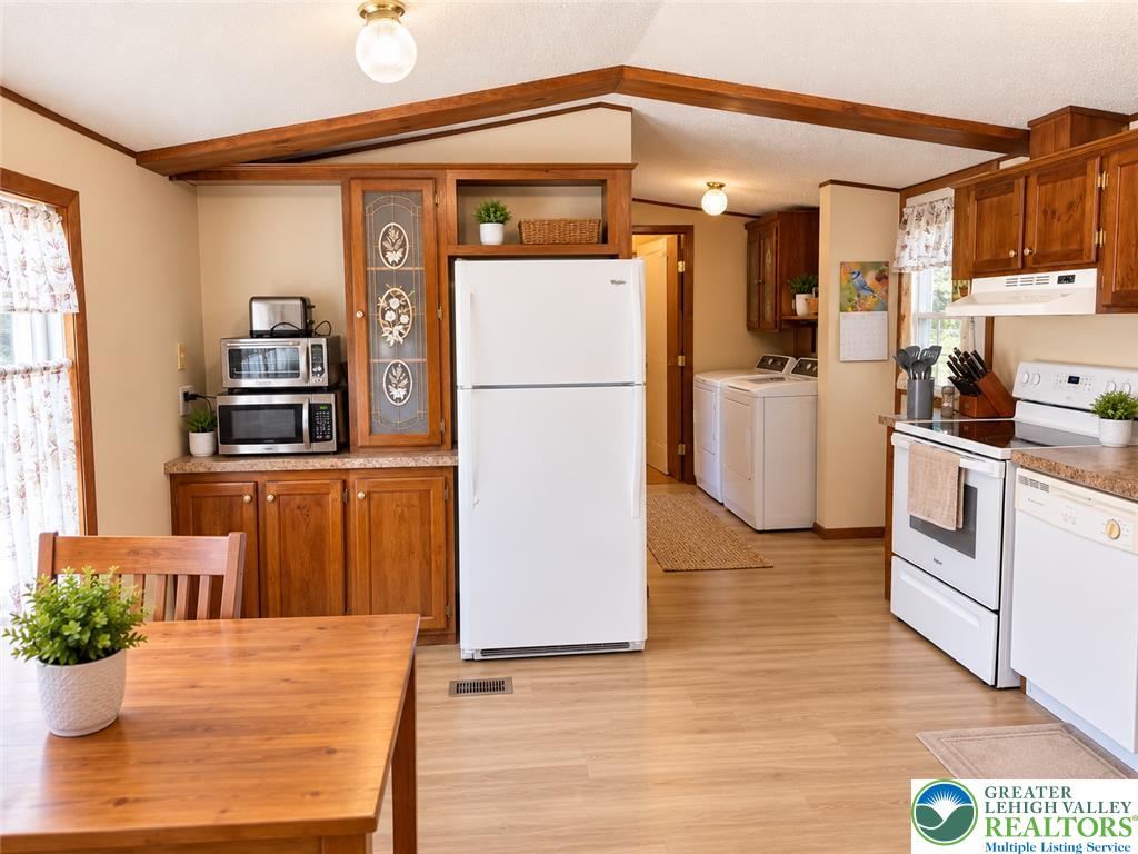 170 Wheeler Road Property Photo 15