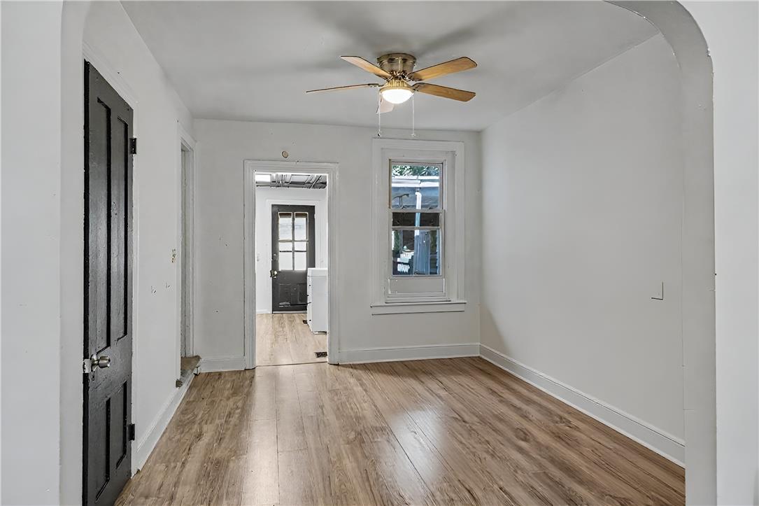 29 Warren Street Property Photo 3