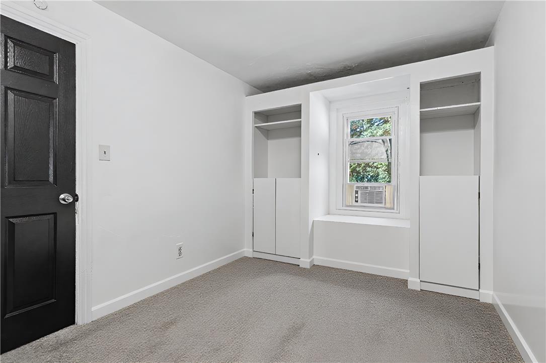 29 Warren Street Property Photo 5