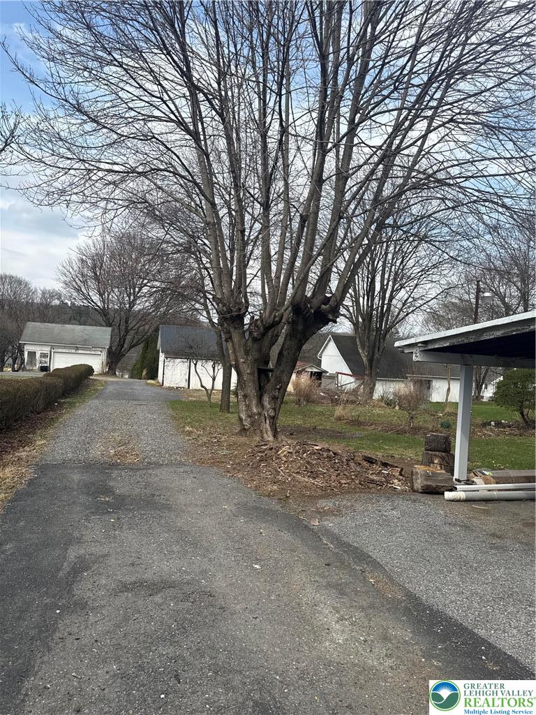 7487 Camp Meeting Road Property Photo 13