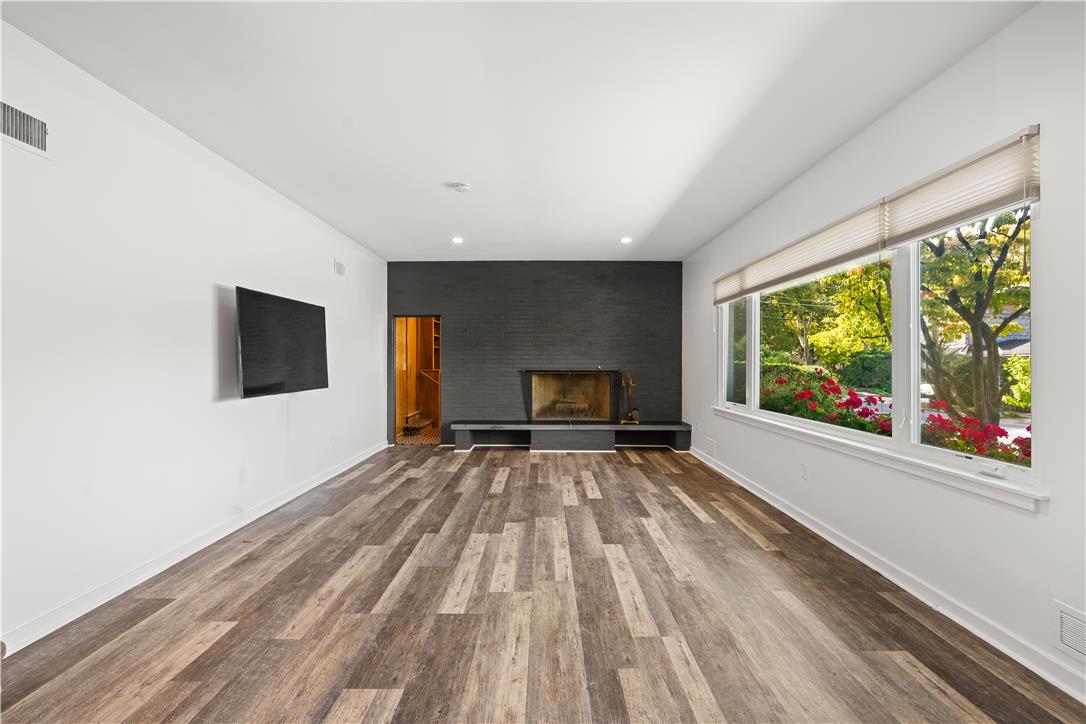 527 28th Street Property Photo 12