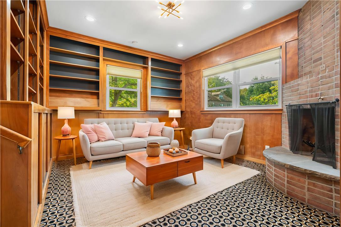 527 28th Street Property Photo 13