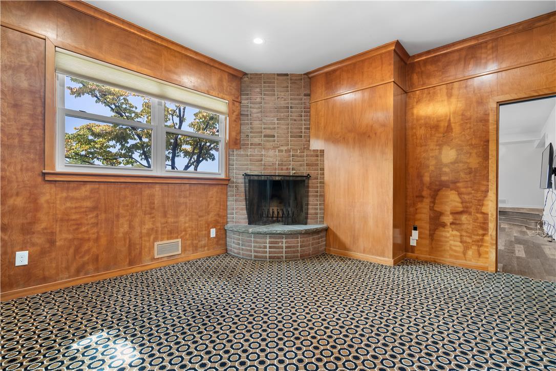 527 28th Street Property Photo 14