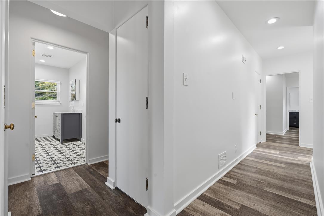 527 28th Street Property Photo 36