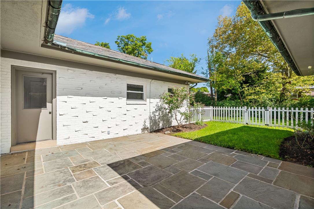 527 28th Street Property Photo 64