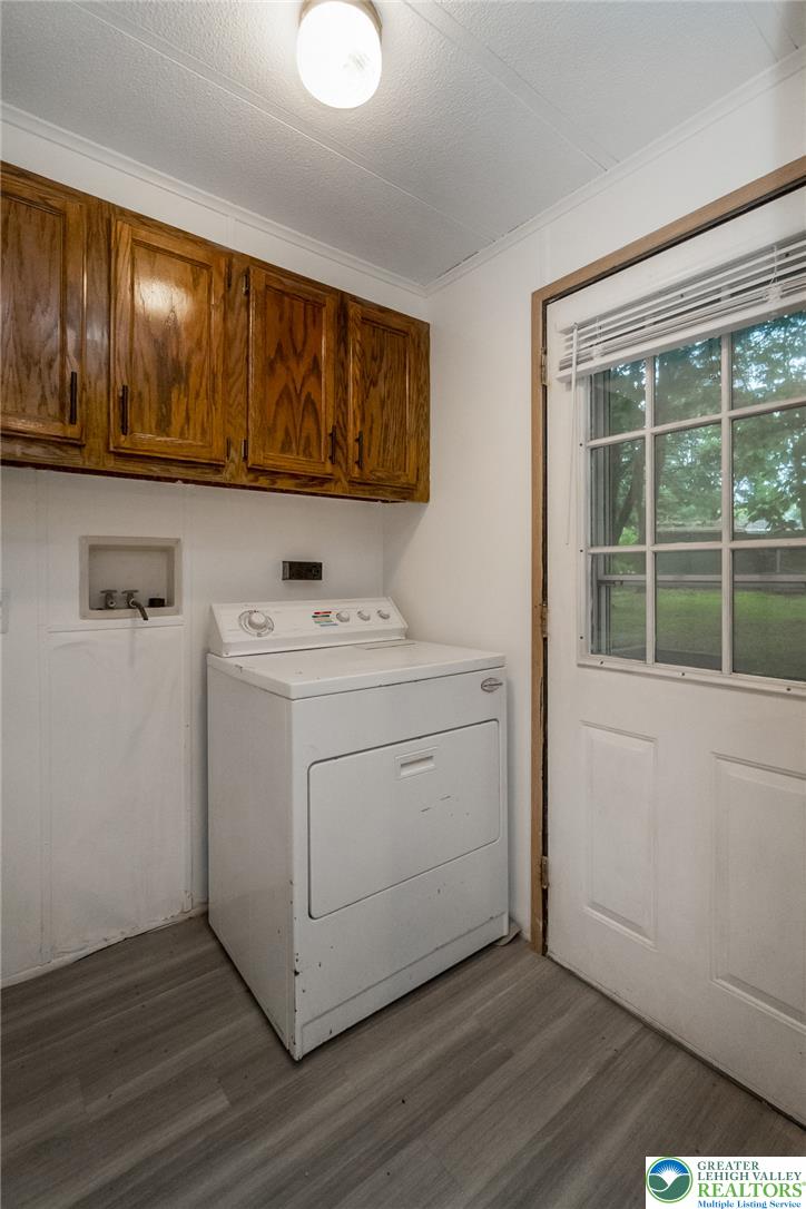 1010 Spruce Lane Property Photo 24