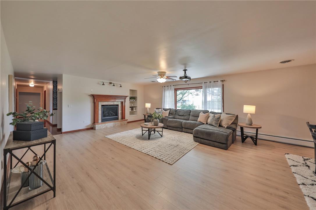 295 Crown View Avenue Property Photo 11