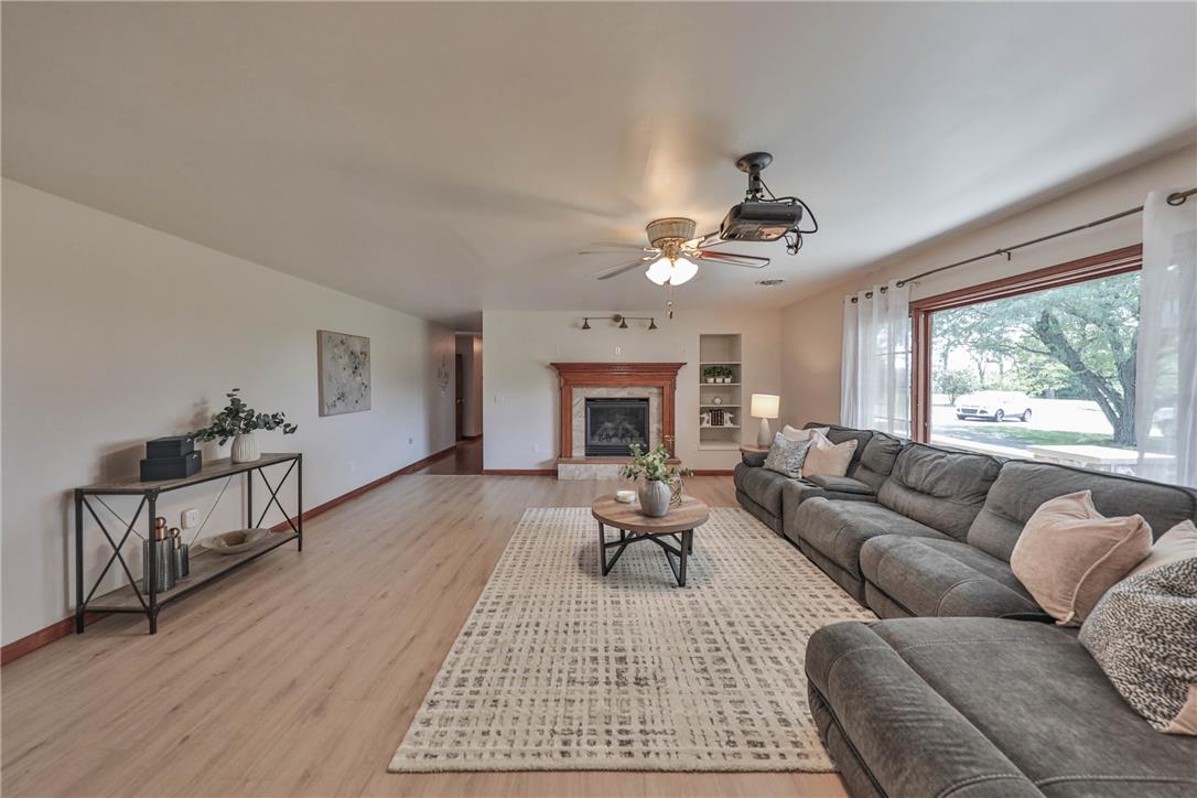 295 Crown View Avenue Property Photo 14