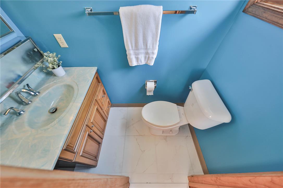 295 Crown View Avenue Property Photo 43