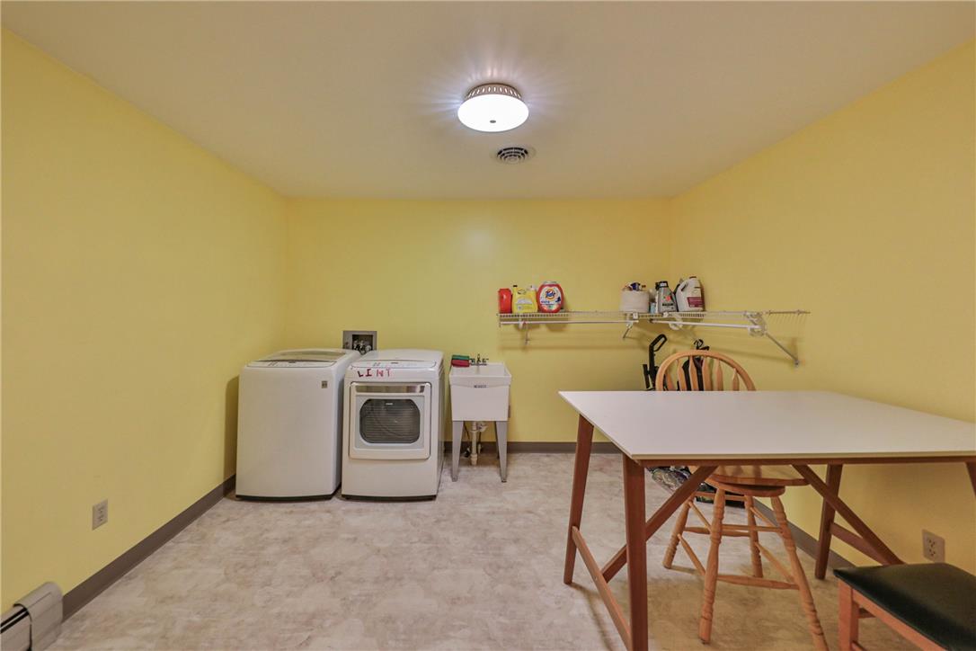 295 Crown View Avenue Property Photo 48