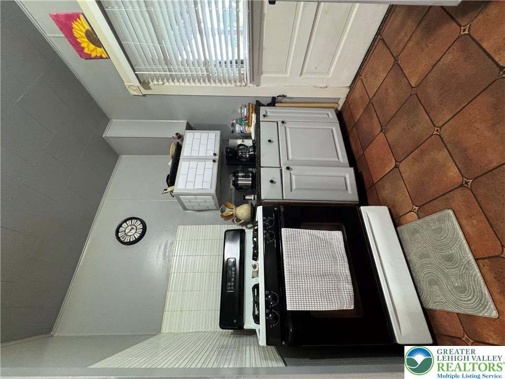 730 8th Street Property Photo 11