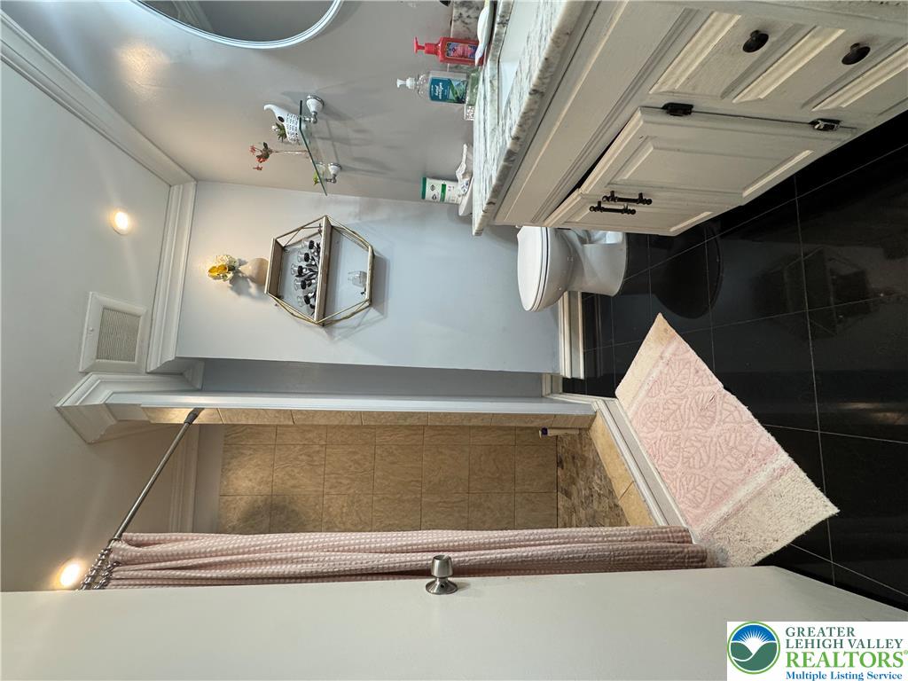 730 8th Street Property Photo 24