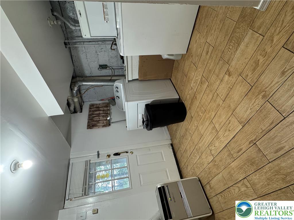 730 8th Street Property Photo 33