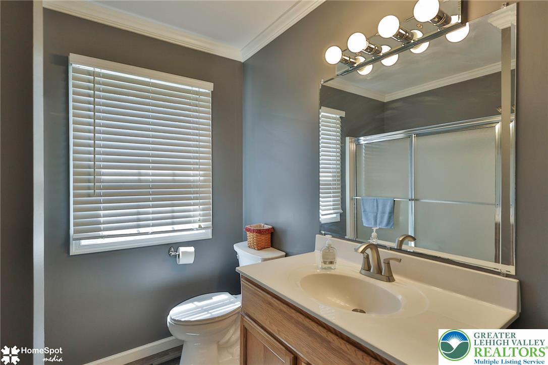 4325 Levans Road Property Photo 14