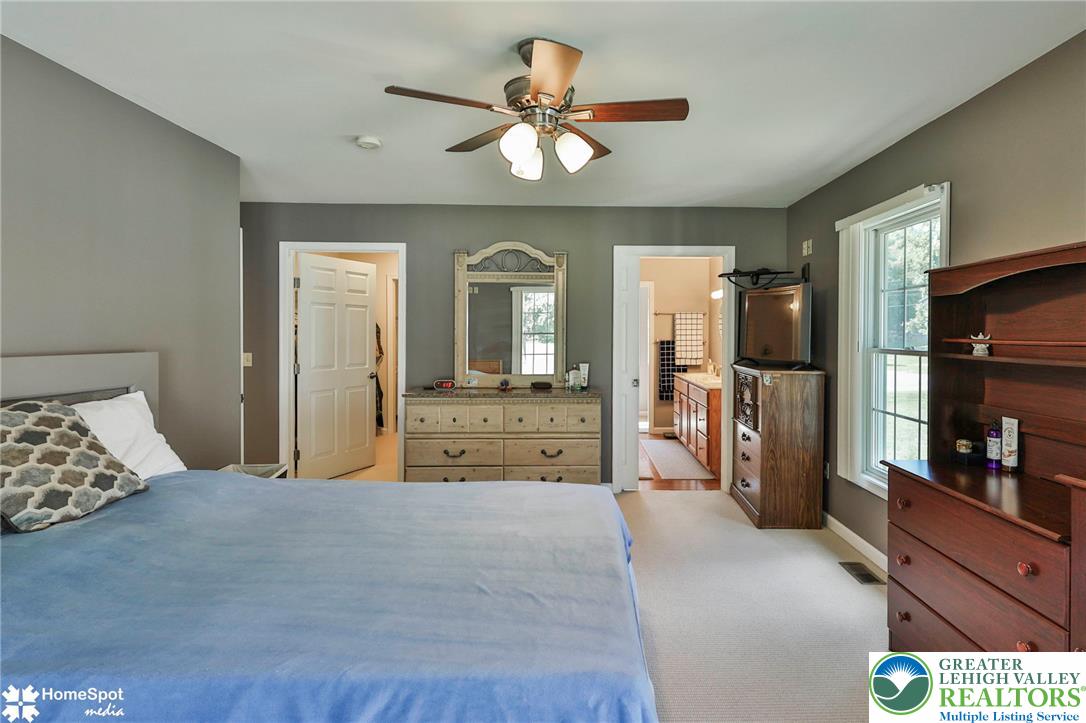 4325 Levans Road Property Photo 21