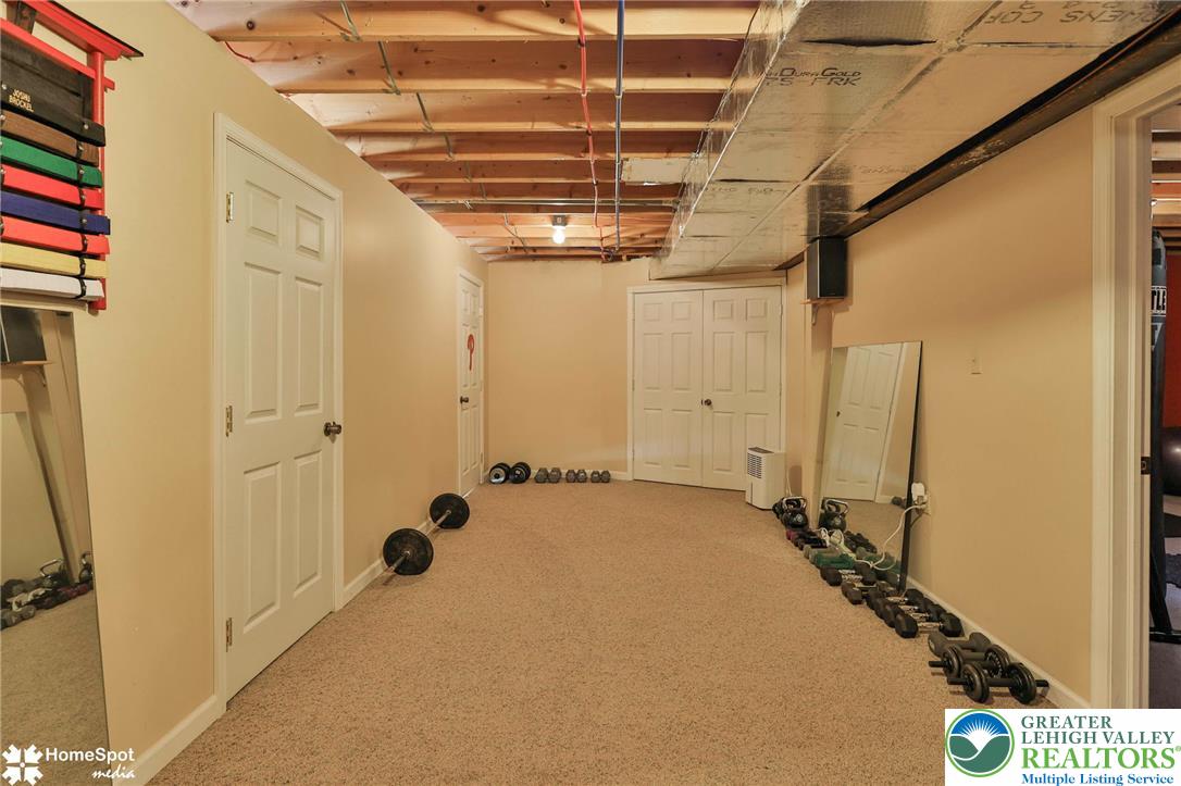 4325 Levans Road Property Photo 28