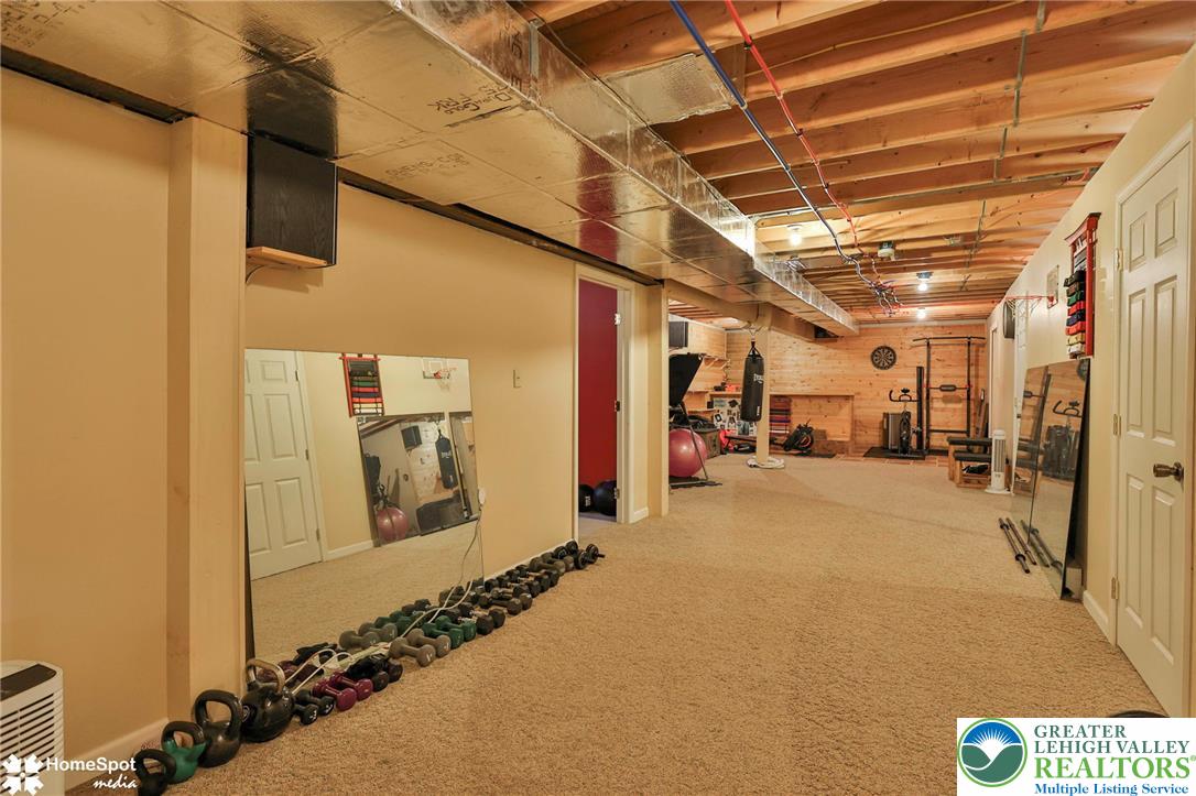 4325 Levans Road Property Photo 29
