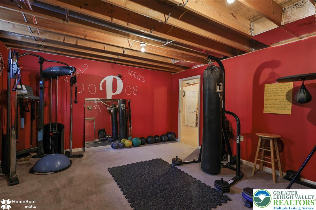 4325 Levans Road Property Photo 33
