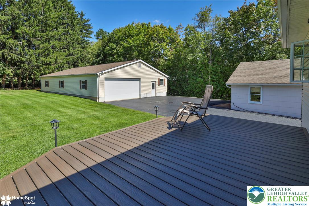 4325 Levans Road Property Photo 35