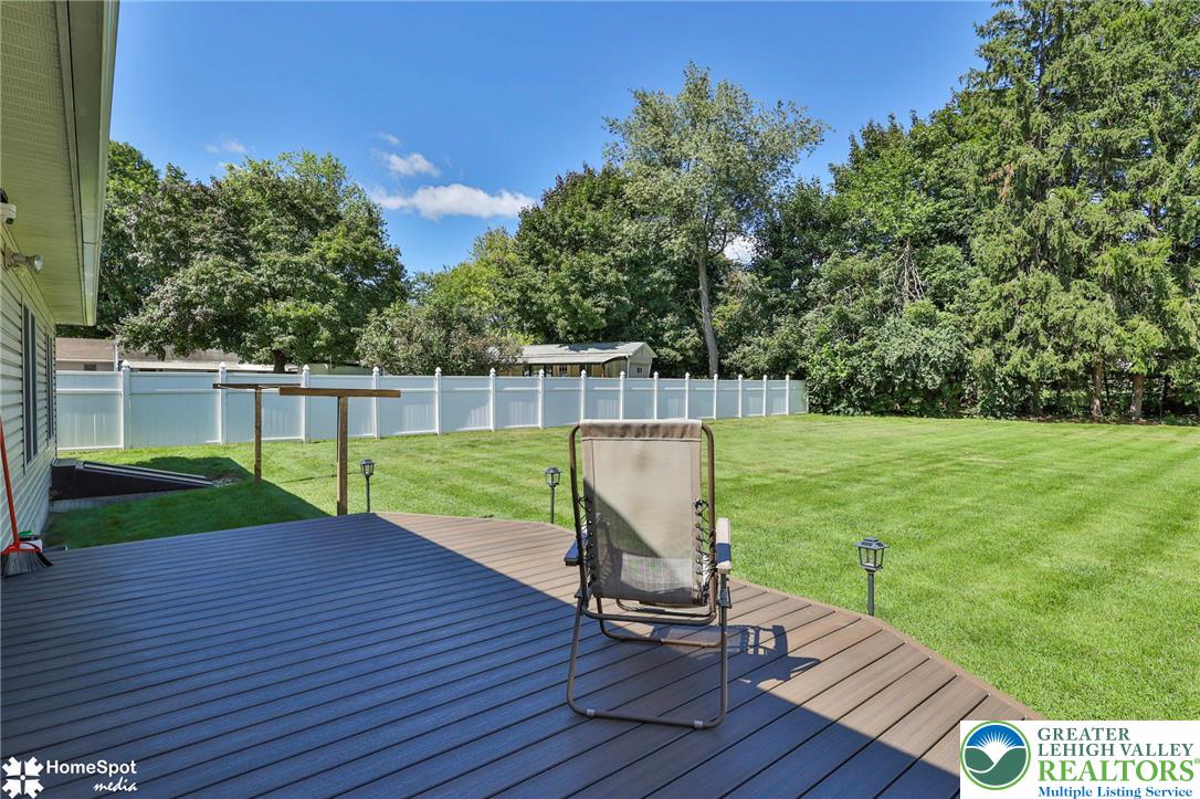 4325 Levans Road Property Photo 36