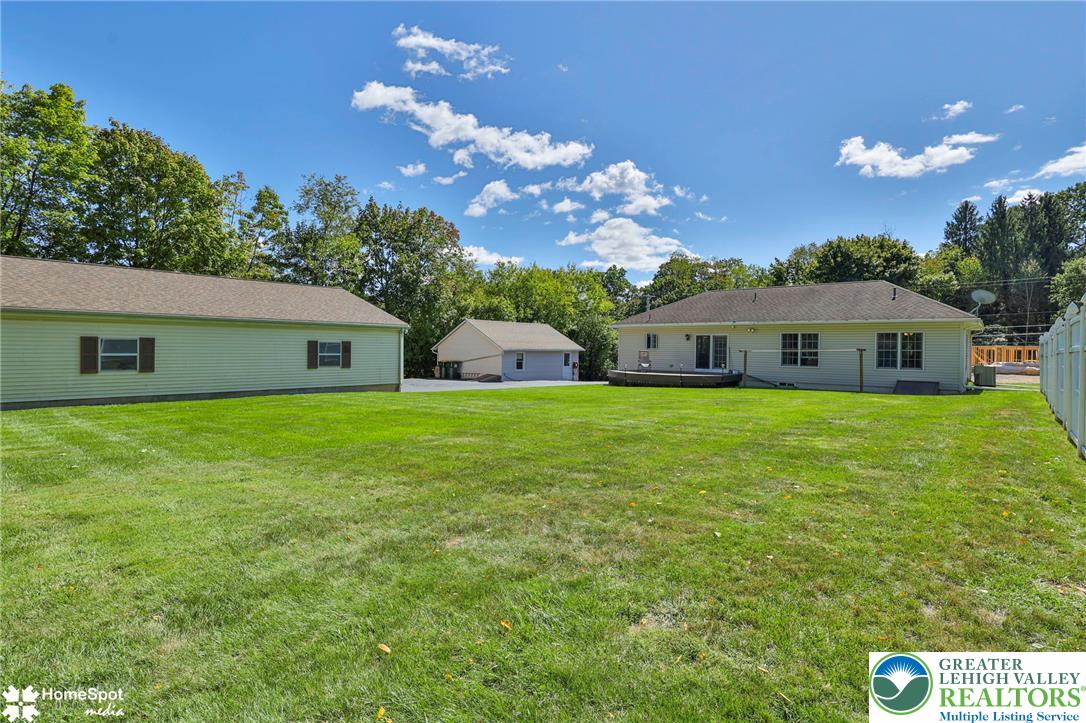 4325 Levans Road Property Photo 40