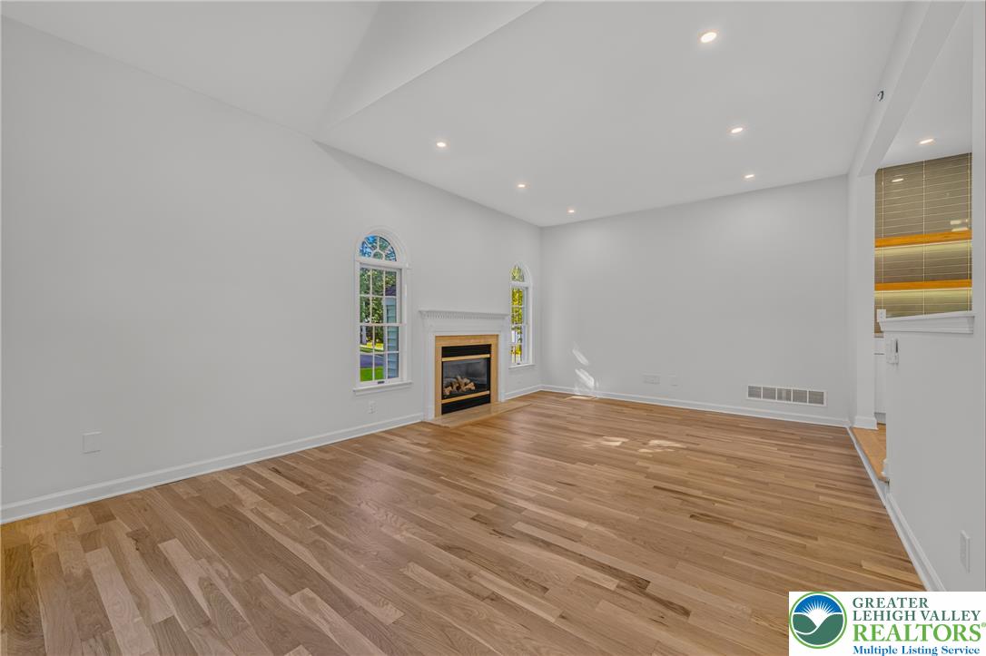 3130 Muirfield Road Property Photo 14
