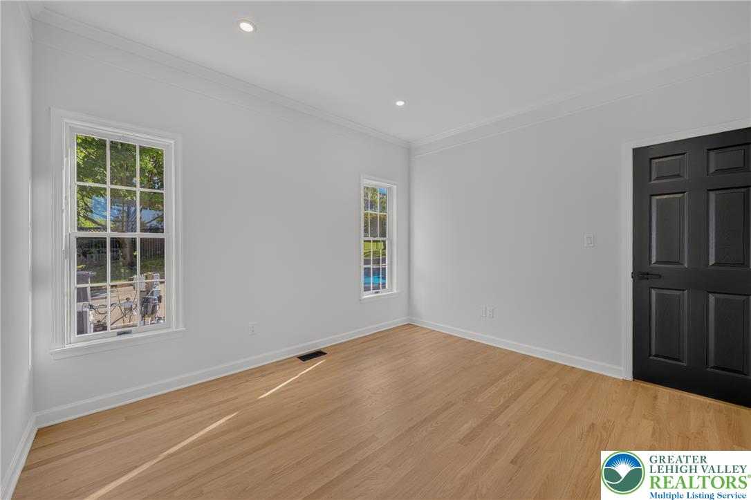 3130 Muirfield Road Property Photo 27