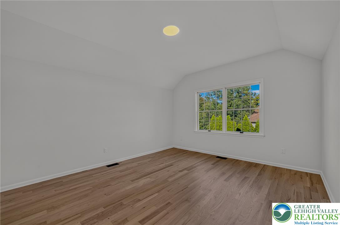 3130 Muirfield Road Property Photo 42