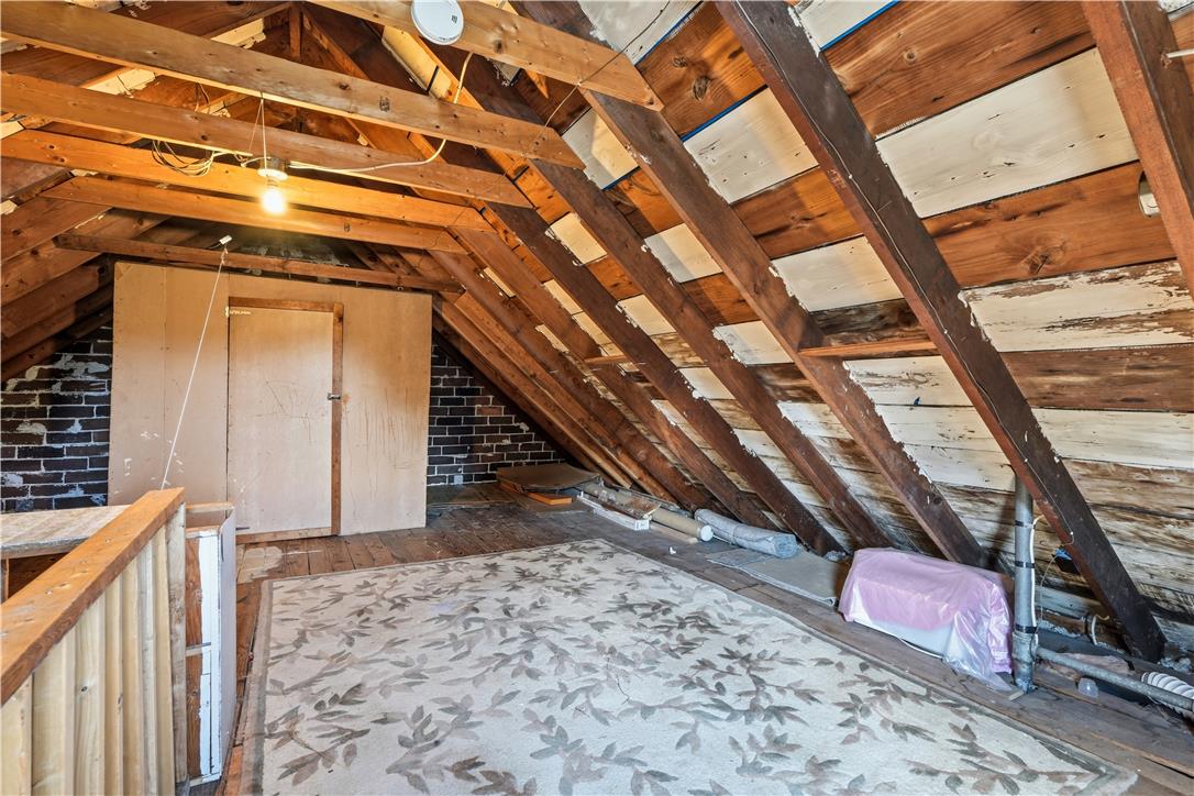2202 West Union Street Property Photo 31