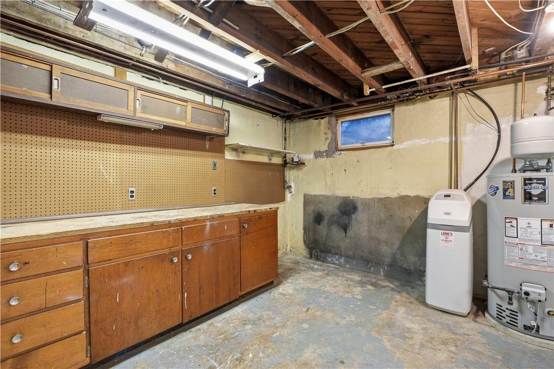 2202 West Union Street Property Photo 45