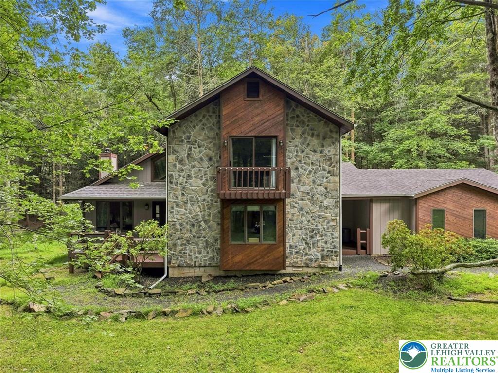 184 Sir Bradford Road Property Photo 1