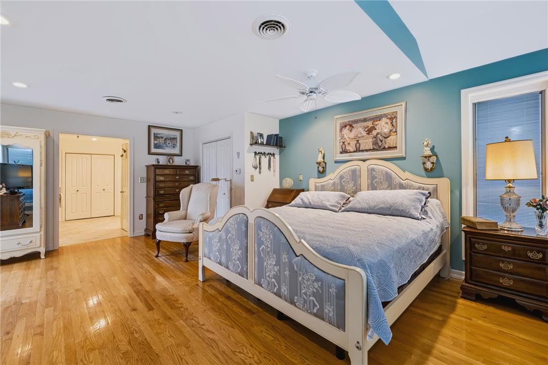 203 Vine Street Property Photo 18