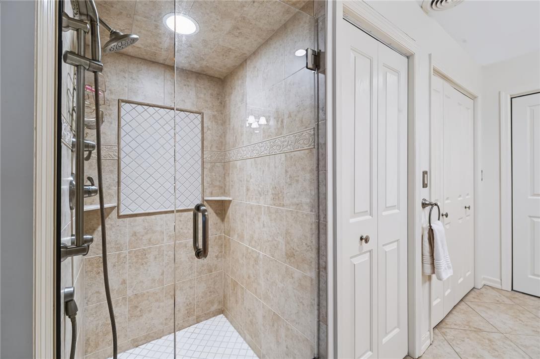 203 Vine Street Property Photo 22