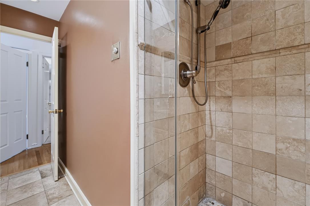 203 Vine Street Property Photo 26