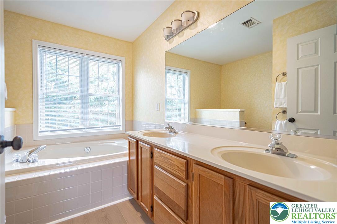 2037 Alice Drive Property Photo 23