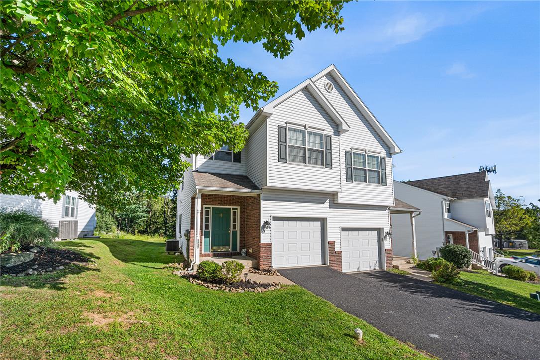 1537 Crest Park Court Property Photo 1