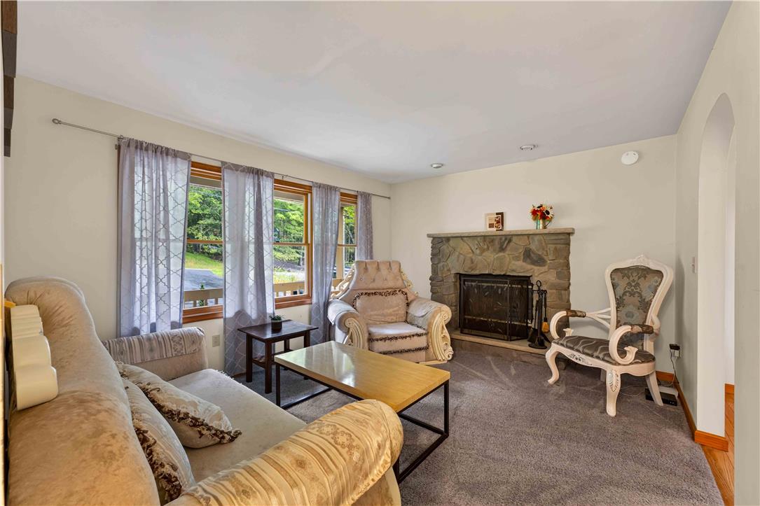 533 Maxatawny Drive Property Photo 14