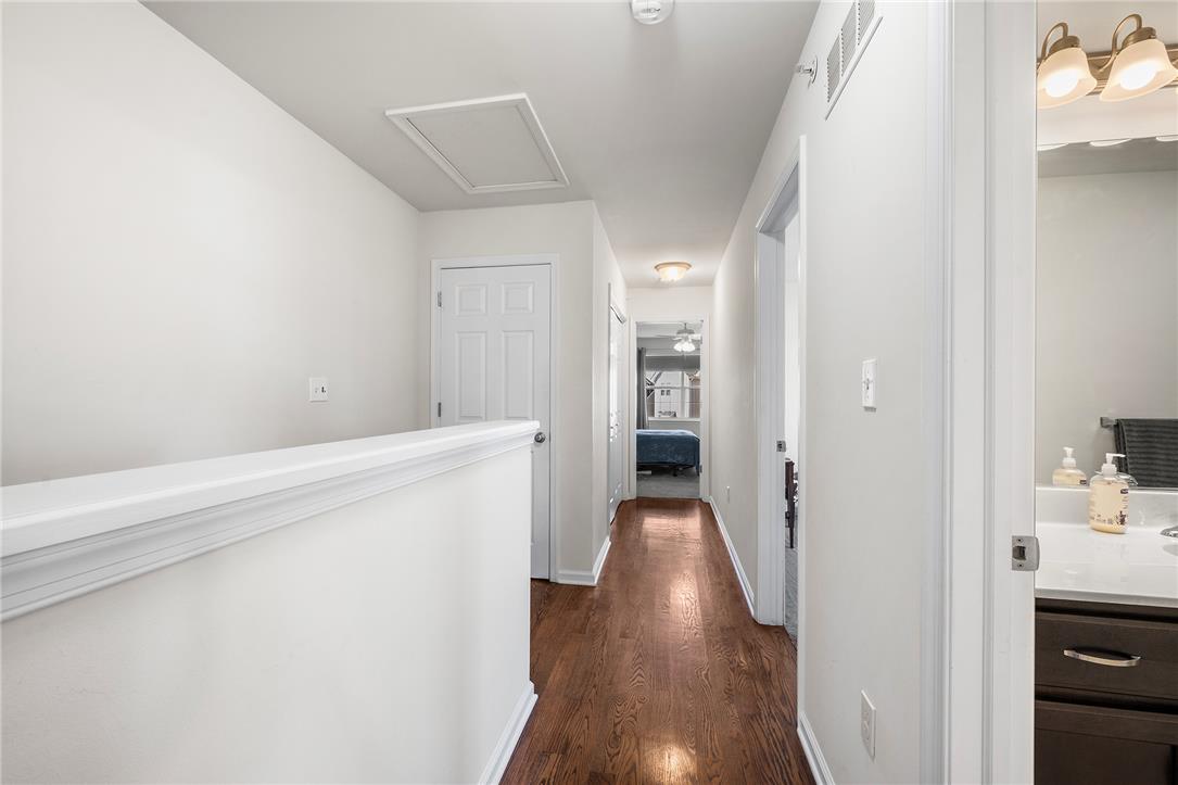 2226 Huntington Lane Property Photo 11