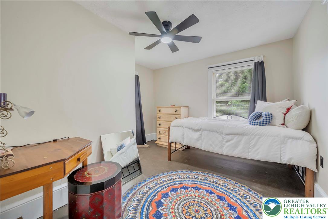 5250 Milford Road Property Photo 18