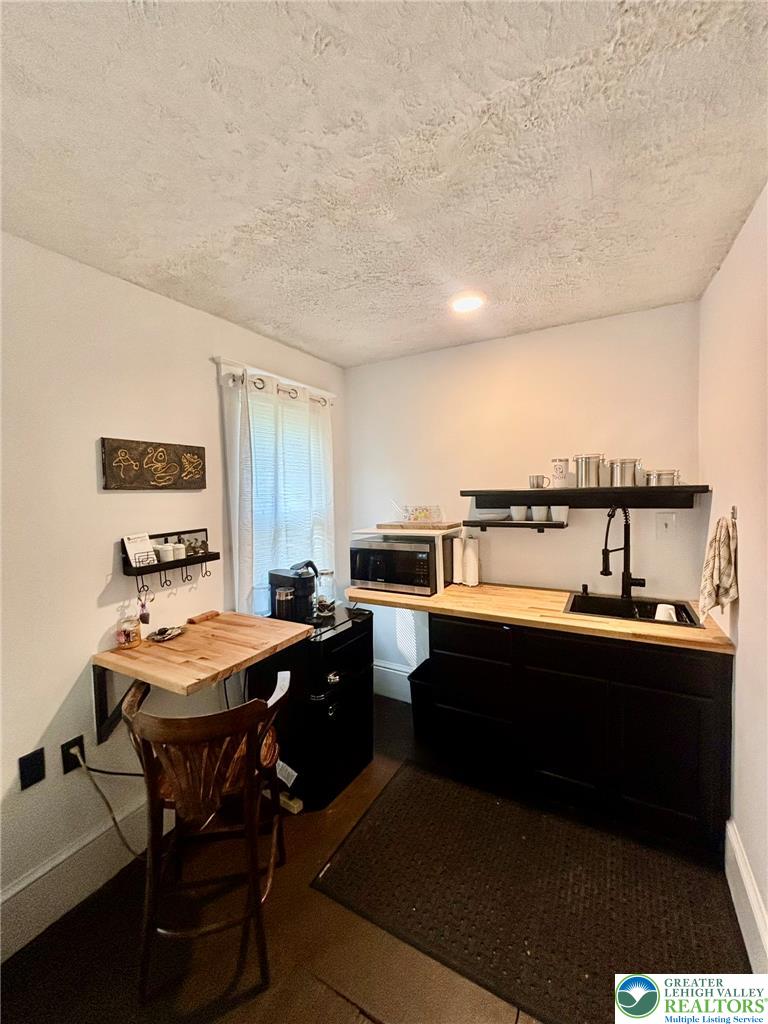 5250 Milford Road Property Photo 25