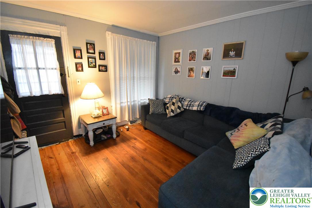 677 Sassafras Street Property Photo 2